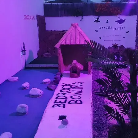 Fun Family Villa-crazy Golf Course-heated Pool-cocktail Bar-jacuzzi-games Room-wifi &uk Tv